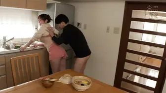 DASS-190 [中文字幕] 月見伊織 - 我被人妻又巨乳的女友姊姊用玩笑中夾雜著SEX彼此慰藉誘惑。
