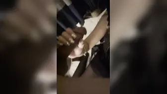 性感丝袜美腿又长又细 美乳小蛮腰 大鸡巴吃好 爽骚御姐被操翻 狼友无套内射 喜欢骑乘